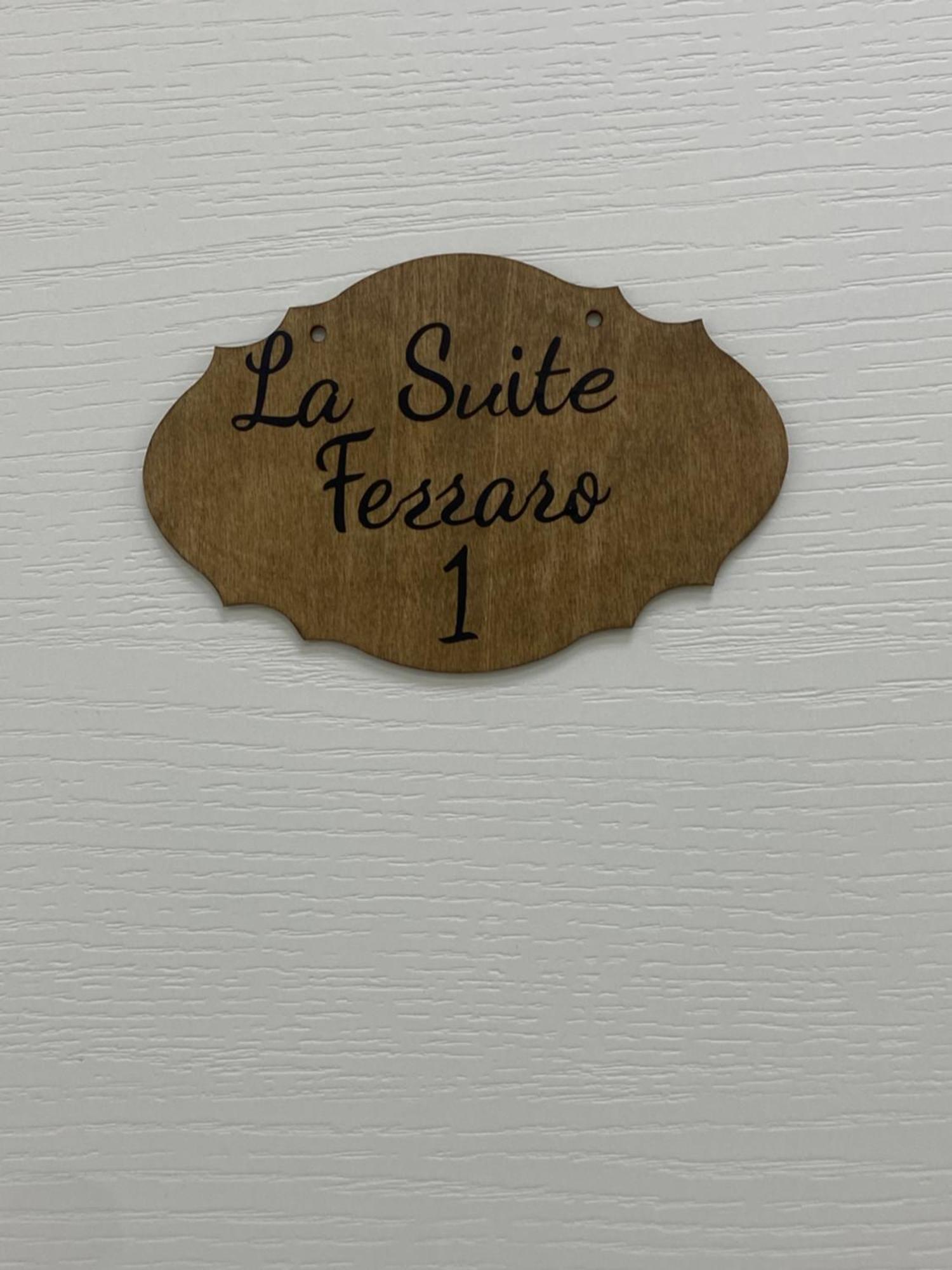 La Di Laura *