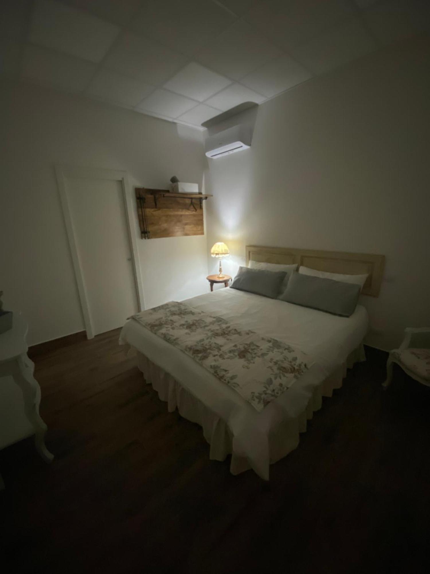 Bed & Breakfast La Di Laura Napoli